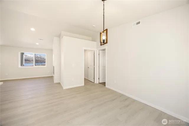 $425,000 | 358 Ives Street, Pateros, WA 98846