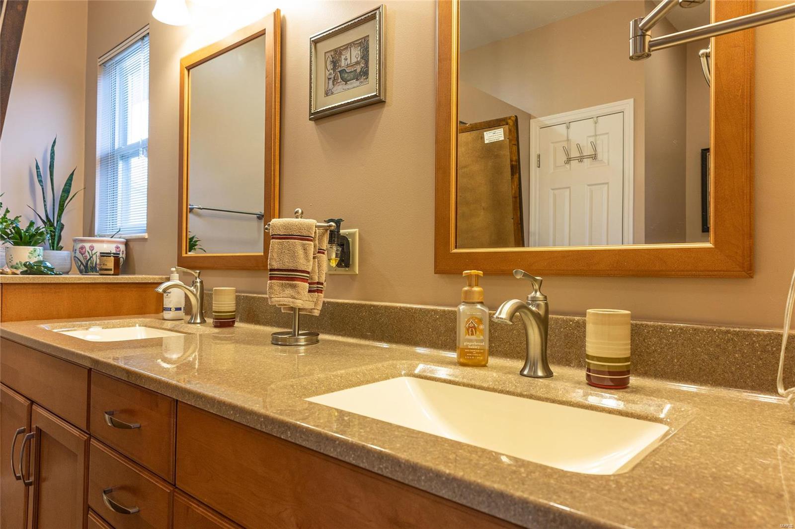 16 Belgian Trail St. Peters, MO 63376 - Photo 11 of 27