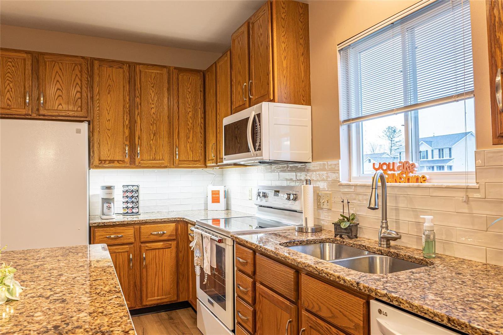 16 Belgian Trail St. Peters, MO 63376 - Photo 7 of 27