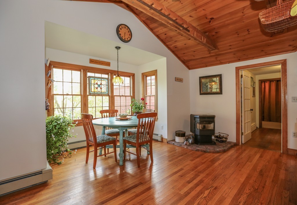 15 Westboro Road Upton, MA 01568 - Photo 4 of 30 Gallery Image 4