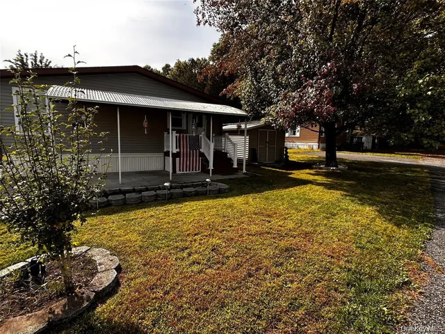 $265,000 | 128 Brittany Terrace, Unit 128, New Windsor, NY 12575