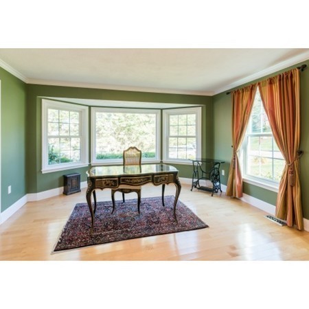 15 Delaware Road Medfield, MA 02052 - Photo 4 of 30 Gallery Image 4