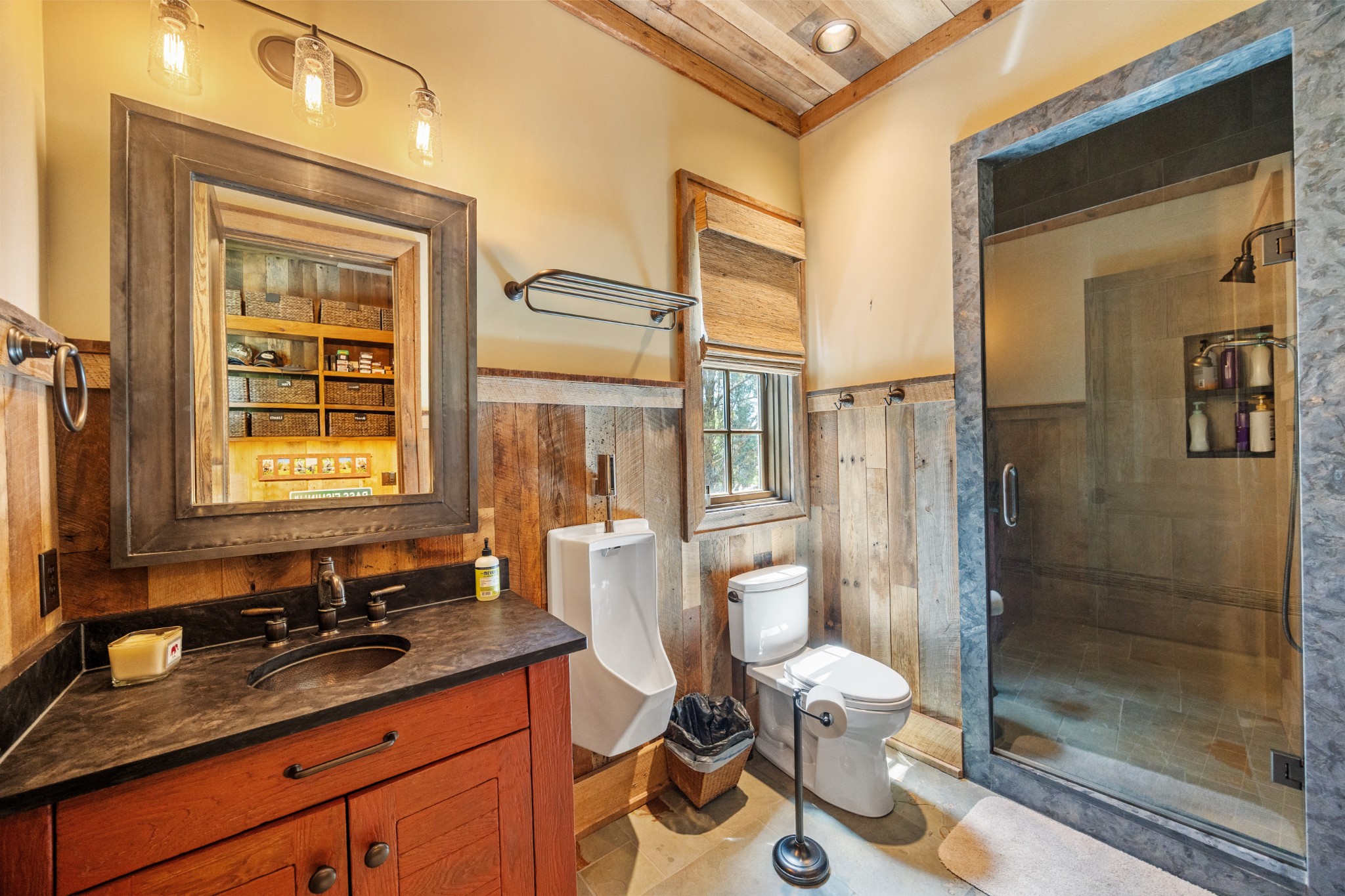 605 Red Oak Road Petersburg, TN 37144 - Photo 17 of 98 a bathroom with a double vanity sink toilet mirror and shower