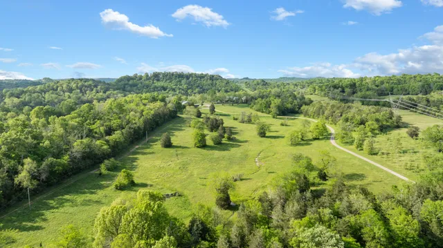 $34,500,000 | 605 Red Oak Road, Petersburg, TN 37144