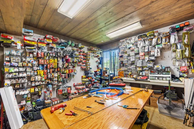 $34,500,000 | 605 Red Oak Road, Petersburg, TN 37144