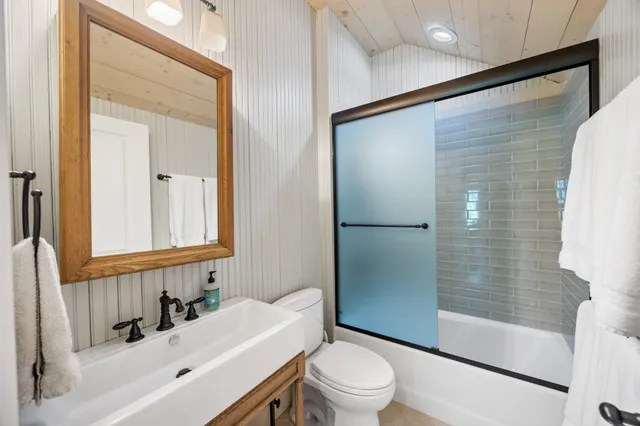 $34,500,000 | 605 Red Oak Road, Petersburg, TN 37144