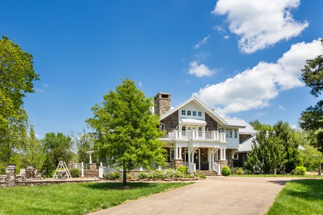 $34,500,000 | 605 Red Oak Road, Petersburg, TN 37144