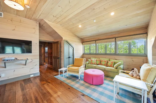 $34,500,000 | 605 Red Oak Road, Petersburg, TN 37144