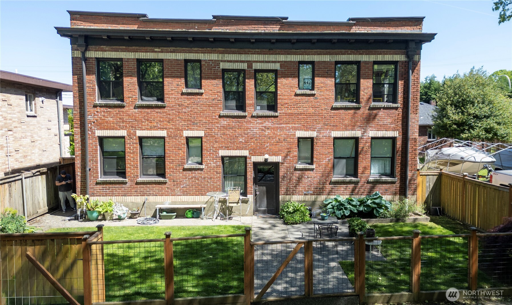 1003 North 1st Street Renton, WA 98057 - Photo 7 of 21