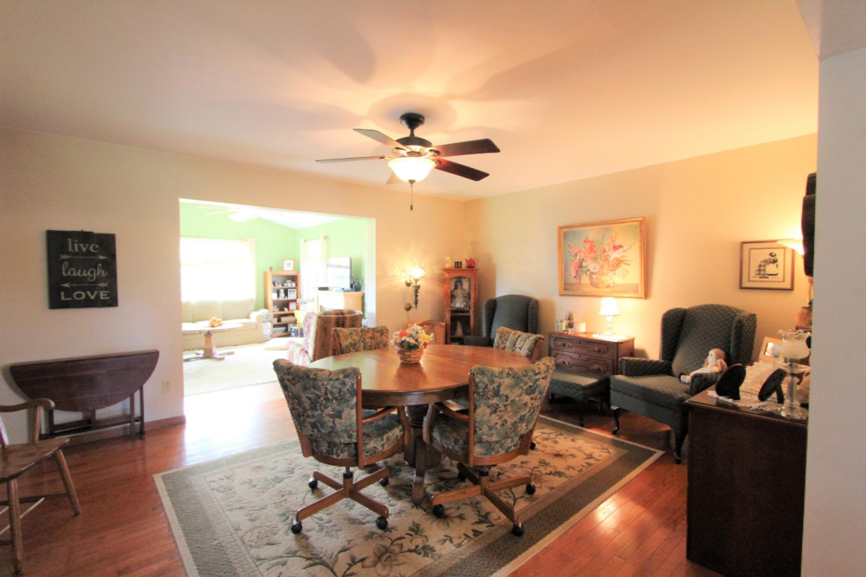 543 West Parmeter Road Ionia, MI 48846 - Photo 3 of 35 Dining room 2