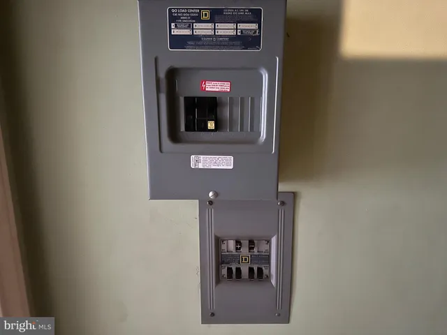 $229,000 | 560 East Baltimore Street, Greencastle, PA 17225