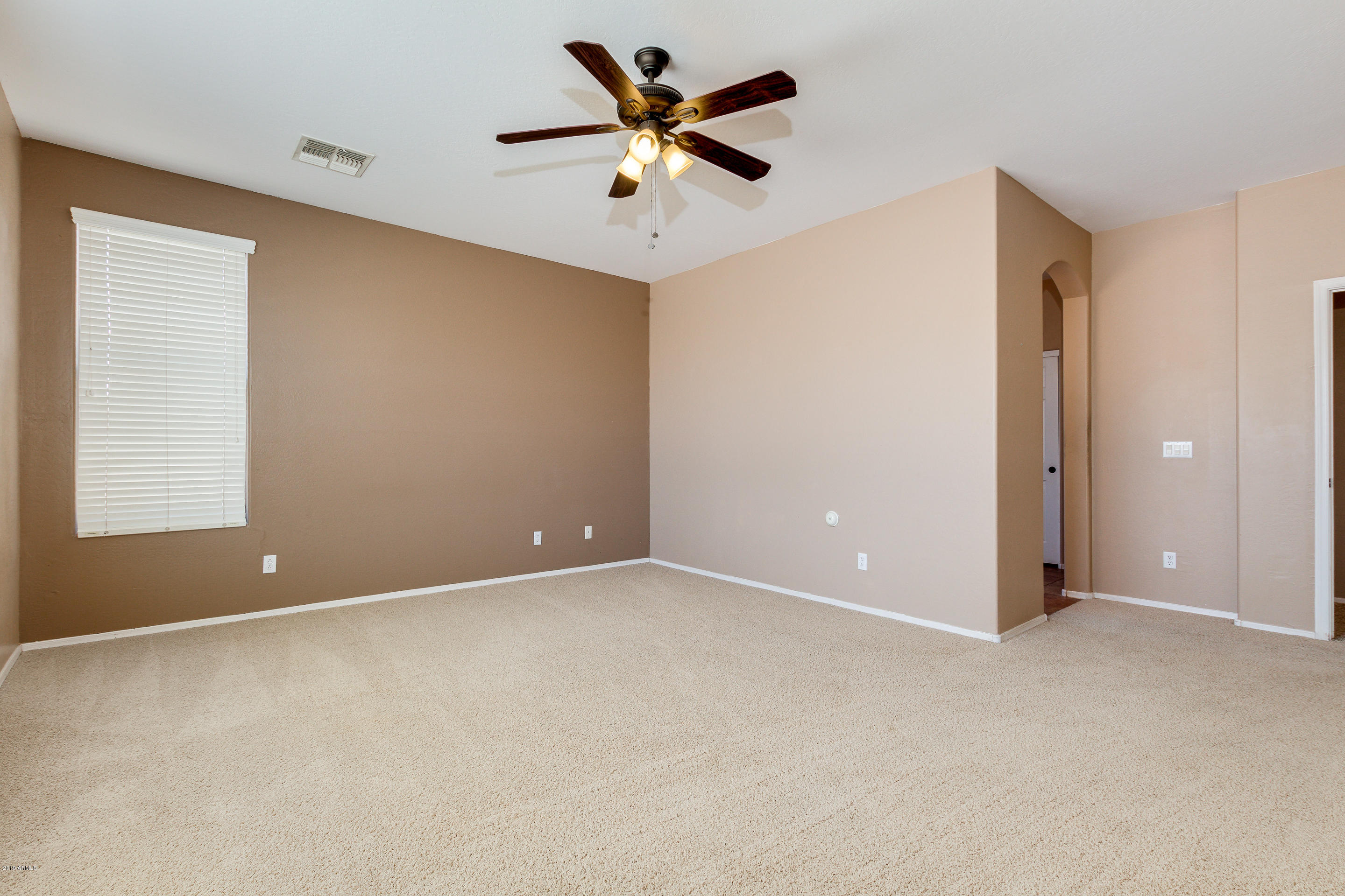 14079 West Bloomfield Road Surprise, AZ 85379 - Photo 12 of 28 14-Bloomfield