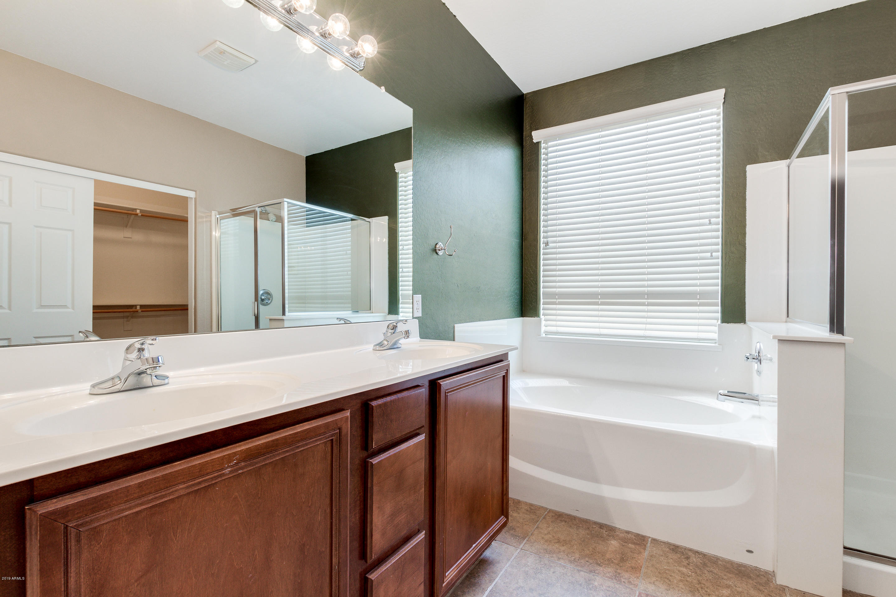 14079 West Bloomfield Road Surprise, AZ 85379 - Photo 14 of 28 16-Bloomfield