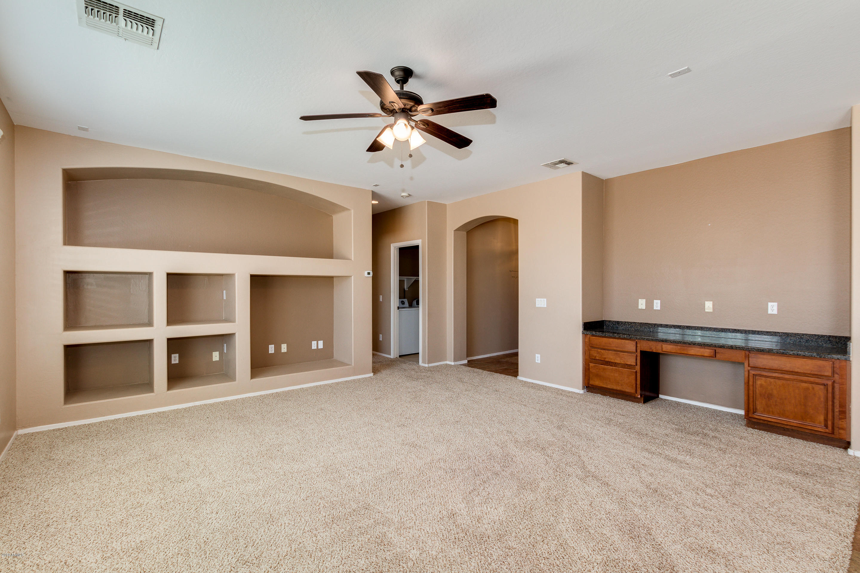14079 West Bloomfield Road Surprise, AZ 85379 - Photo 6 of 28 08-Bloomfield