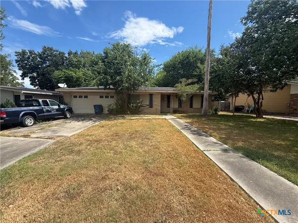 $59,900 | 530 Willowick Drive, Port Lavaca, TX 77979