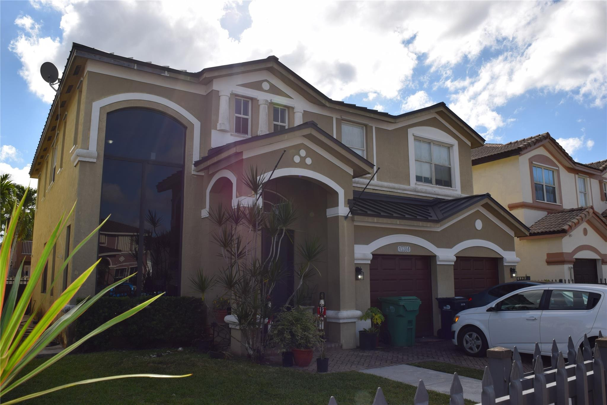 15384 Southwest 14th Street Miami, FL 33194 - Photo 4 of 29 Photo 4