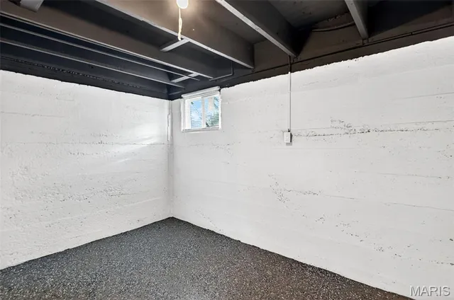 $199,900 | 136 West Etta Avenue, St. Louis, MO 63125