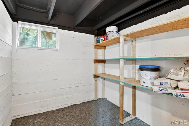 $199,900 | 136 West Etta Avenue, St. Louis, MO 63125