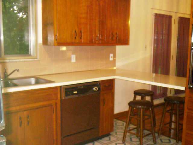 4545 Rickenbacker Avenue Columbus, OH 43213 - Photo 4 of 5 Gallery Image 4