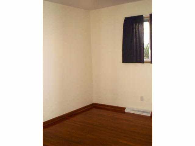 4545 Rickenbacker Avenue Columbus, OH 43213 - Photo 5 of 5 Gallery Image 5