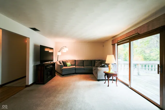 $309,999 | 1540 Weber Drive, Indianapolis, IN 46227