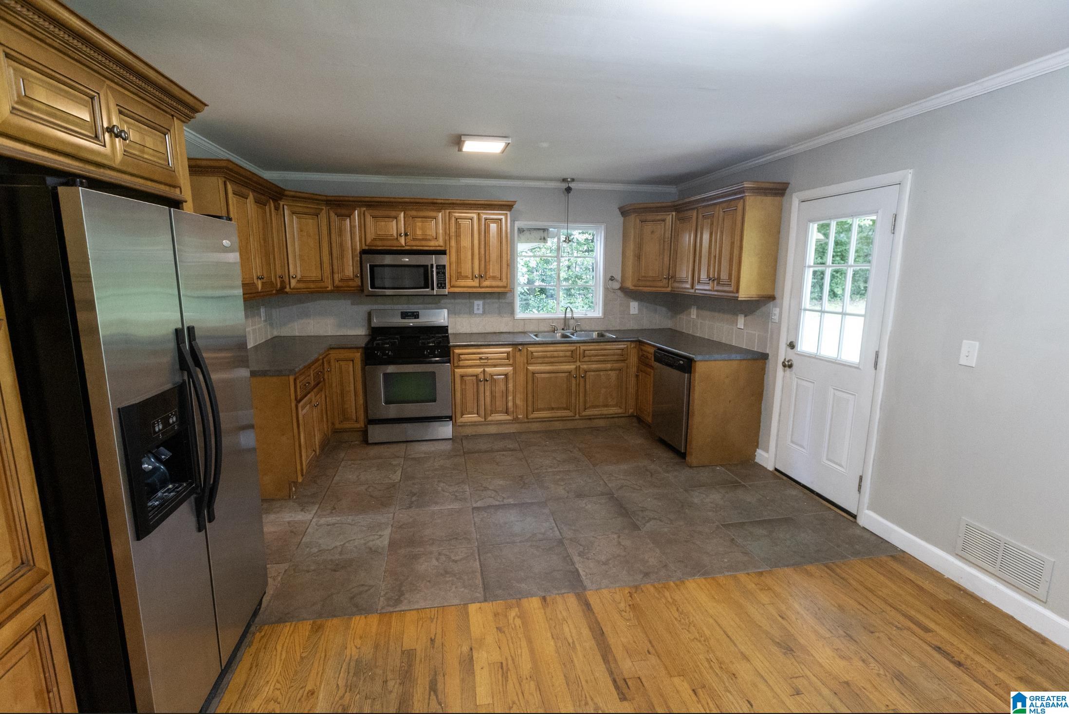 1520 Holly Road Hoover, AL 35226 - Photo 2 of 14