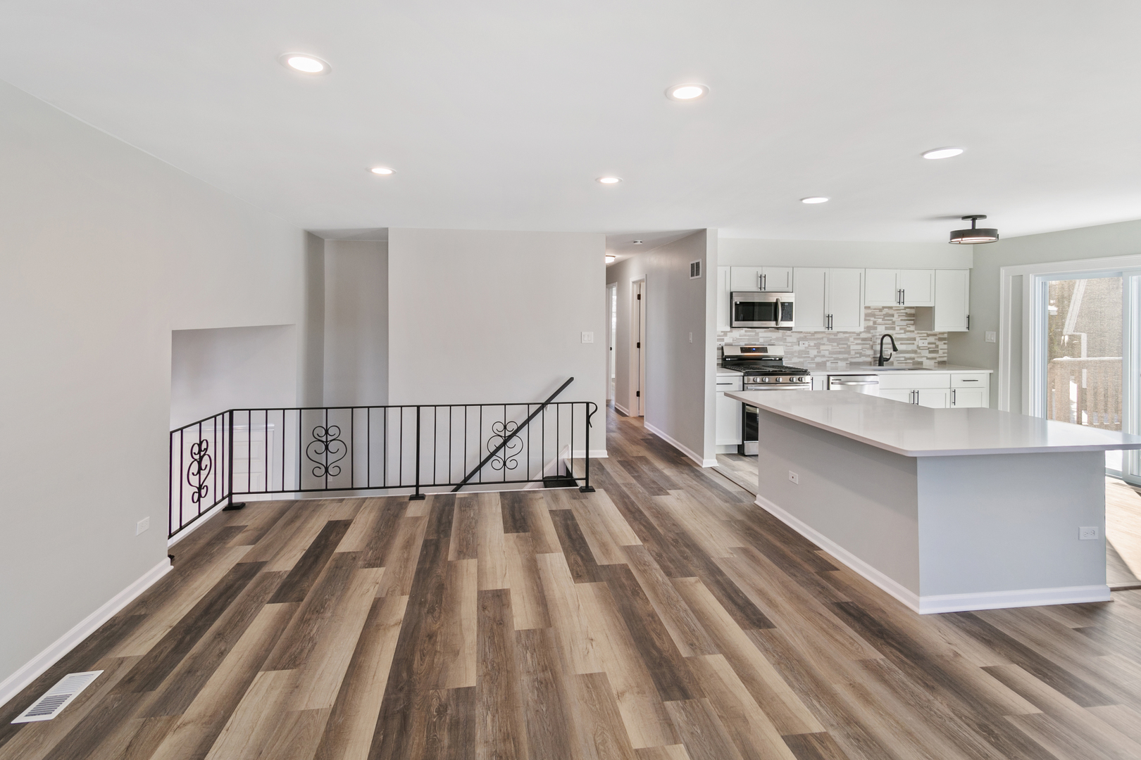 655 Sullivan Lane University Park, IL 60484 - Photo 8 of 24