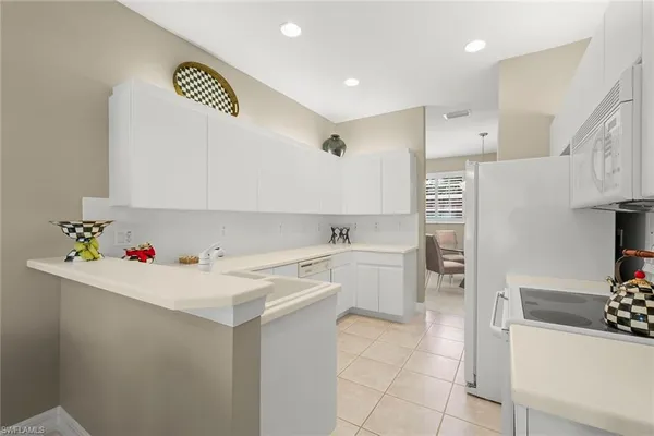 $534,900 | 3491 Ballybridge Circle, Unit 203, Bonita Springs, FL 34134