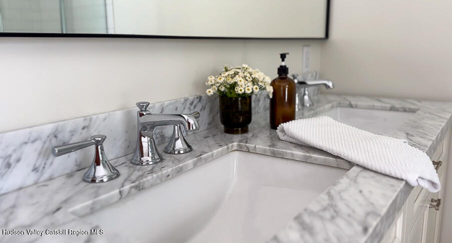 95 Lower Post Road Ghent, NY 12534 - Photo 28 of 54 LP Bathroom vanity-fotor-2025071011118