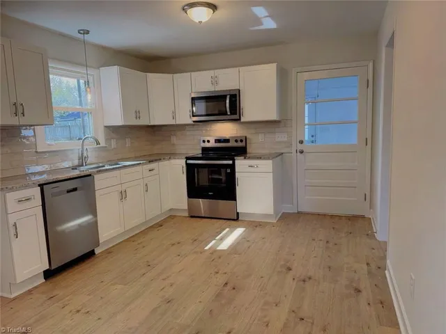 $299,900 | 2359 Woodgreen Road, Winston-Salem, NC 27106