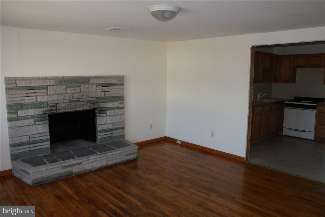 113 East Mullica Road Tuckerton, NJ 08087 - Photo 13 of 21