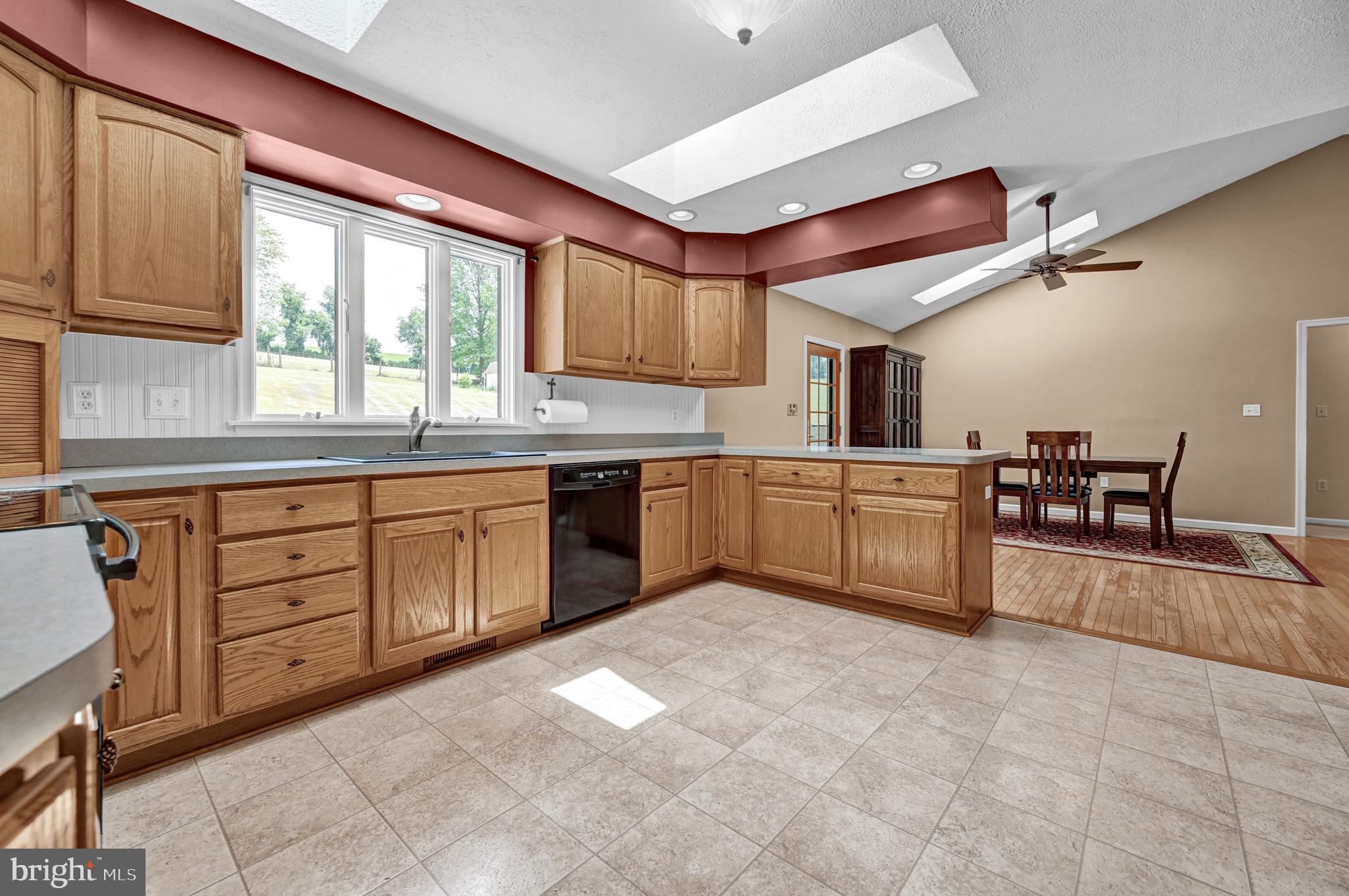 12967 Line Road New Freedom, PA 17349 - Photo 7 of 53 Gallery Image 7