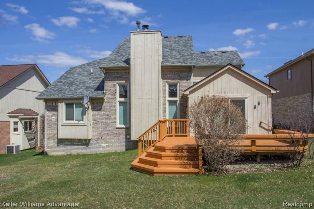1011 River Mist Drive Rochester, MI 48307 - Photo 24 of 34 33_River Mist_1011.jpg