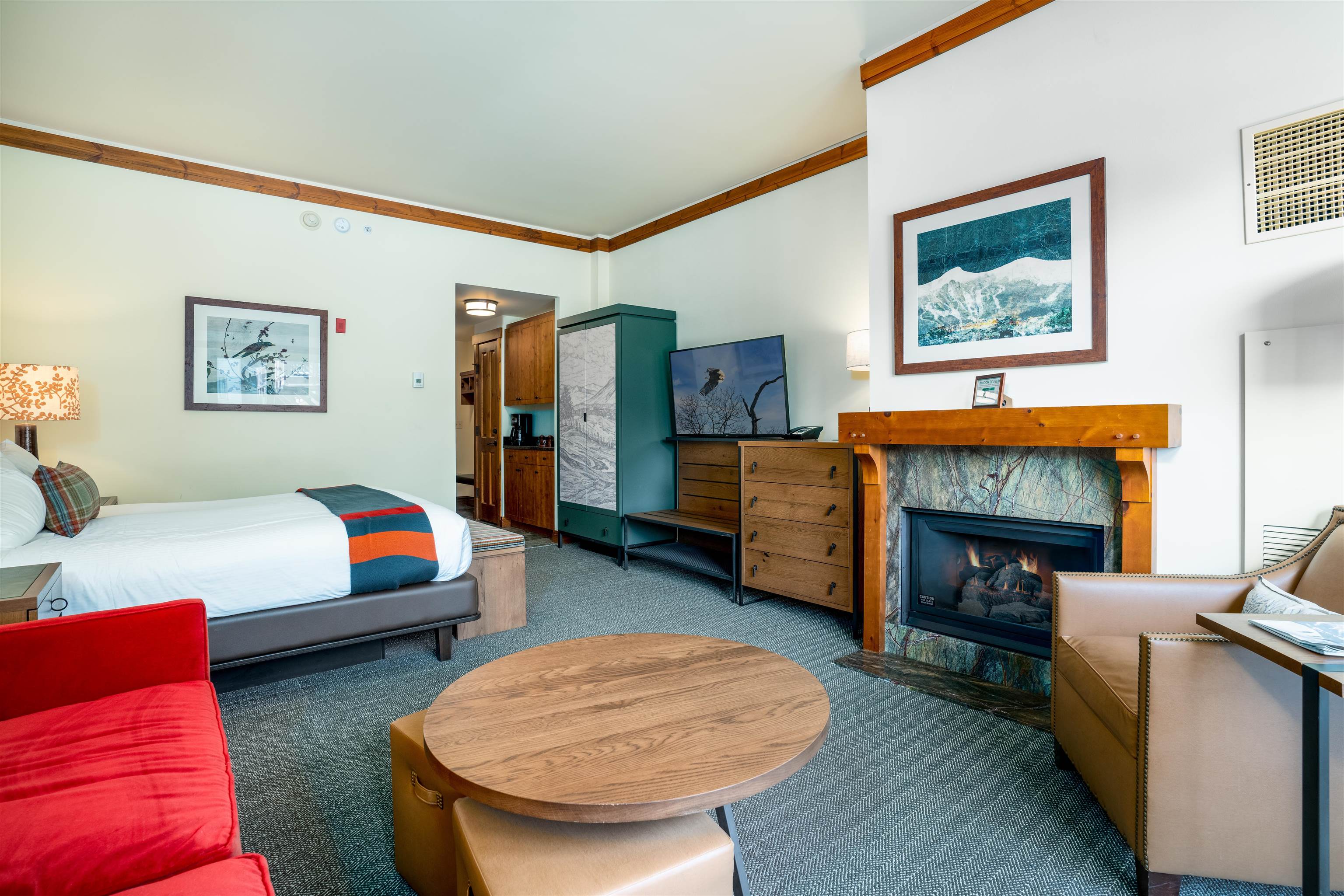 7412 Mountain Road, Unit 237 Stowe, VT 05672 - Photo 5 of 8