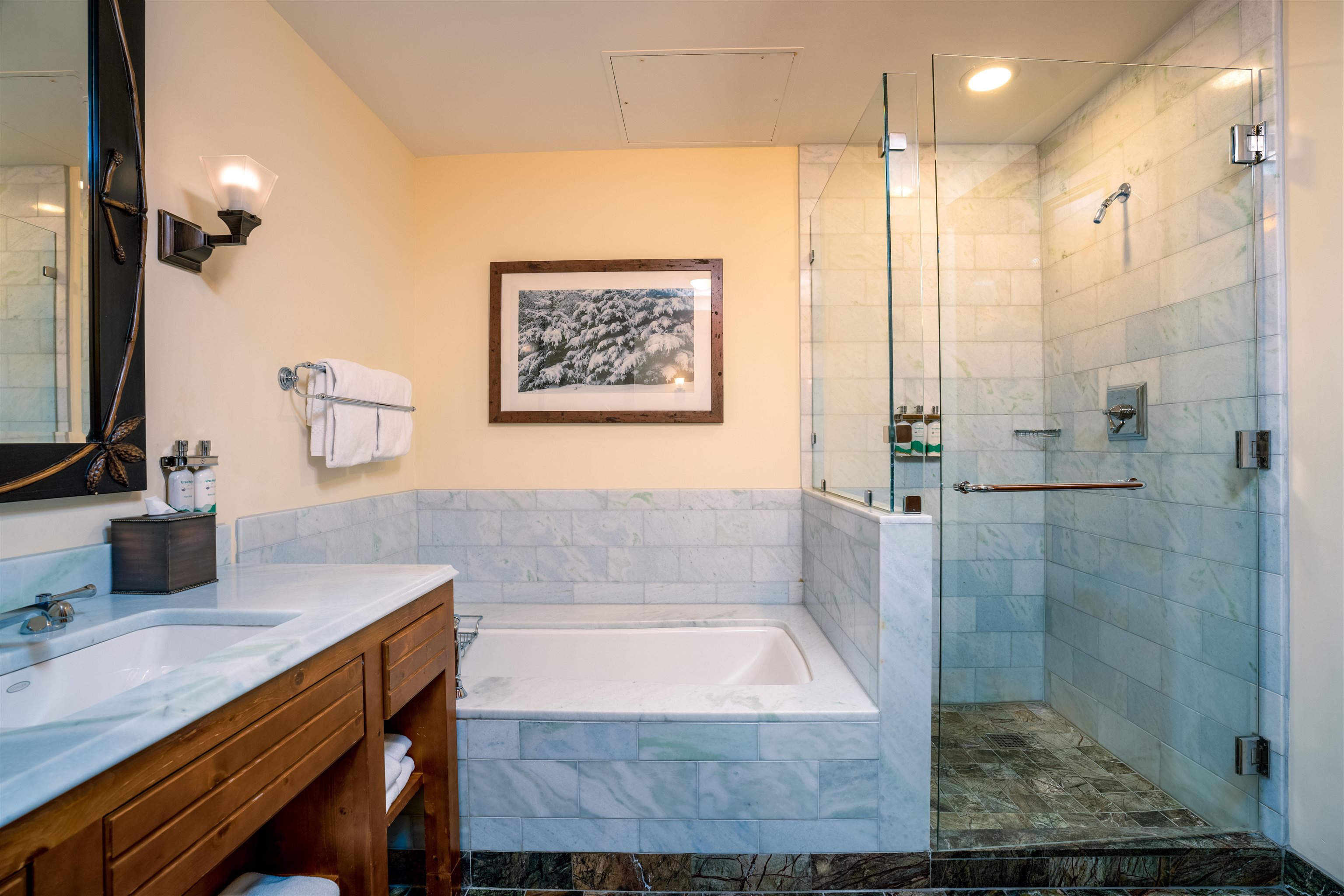 7412 Mountain Road, Unit 237 Stowe, VT 05672 - Photo 7 of 8