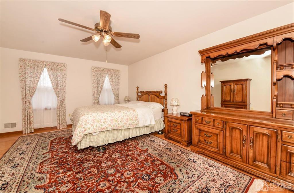 16 Marblehead Drive West Windsor, NJ 08550 - Photo 17 of 30