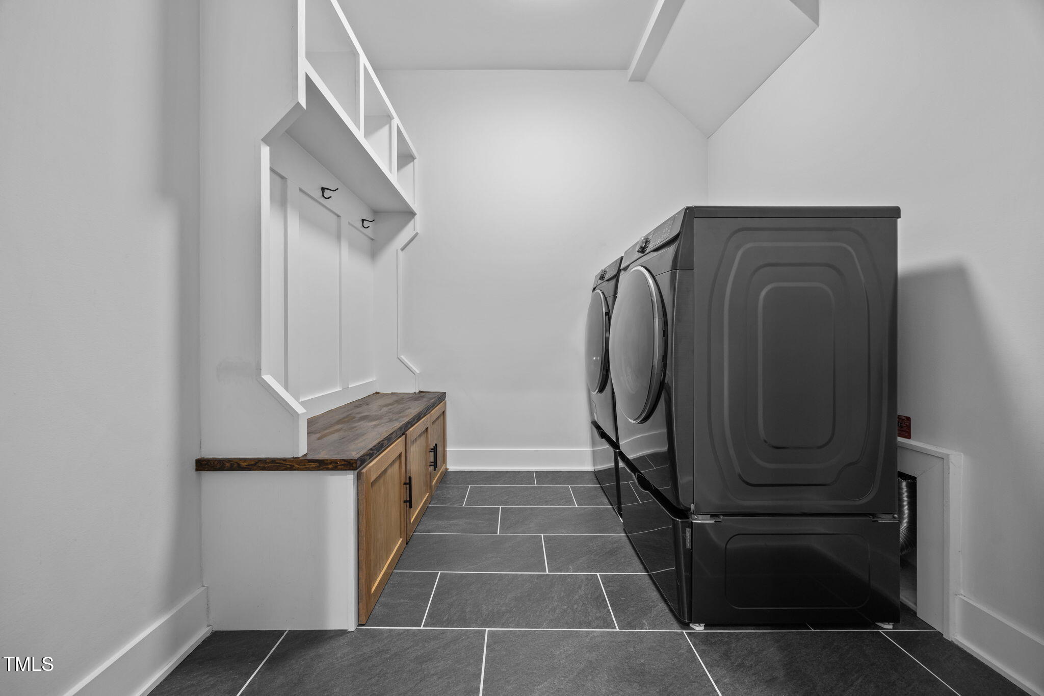 1206 North Roxboro Street Durham, NC 27701 - Photo 25 of 39 Mudroom, drop zone, laundry room