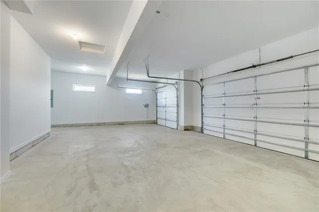 $565,000 | 2040 Southwest Wheatfield Court, Lee's Summit, MO 64082