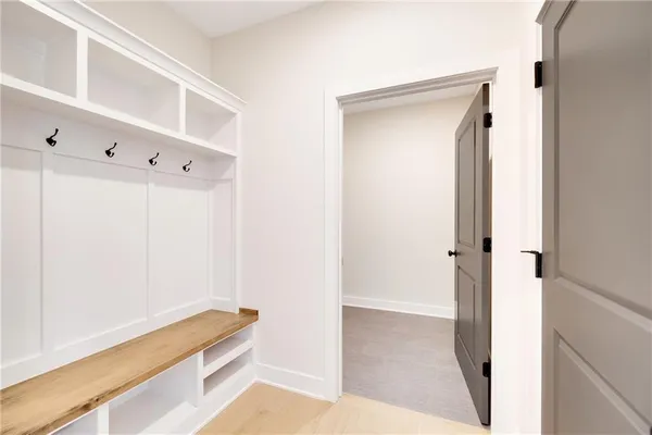 $565,000 | 2040 Southwest Wheatfield Court, Lee's Summit, MO 64082