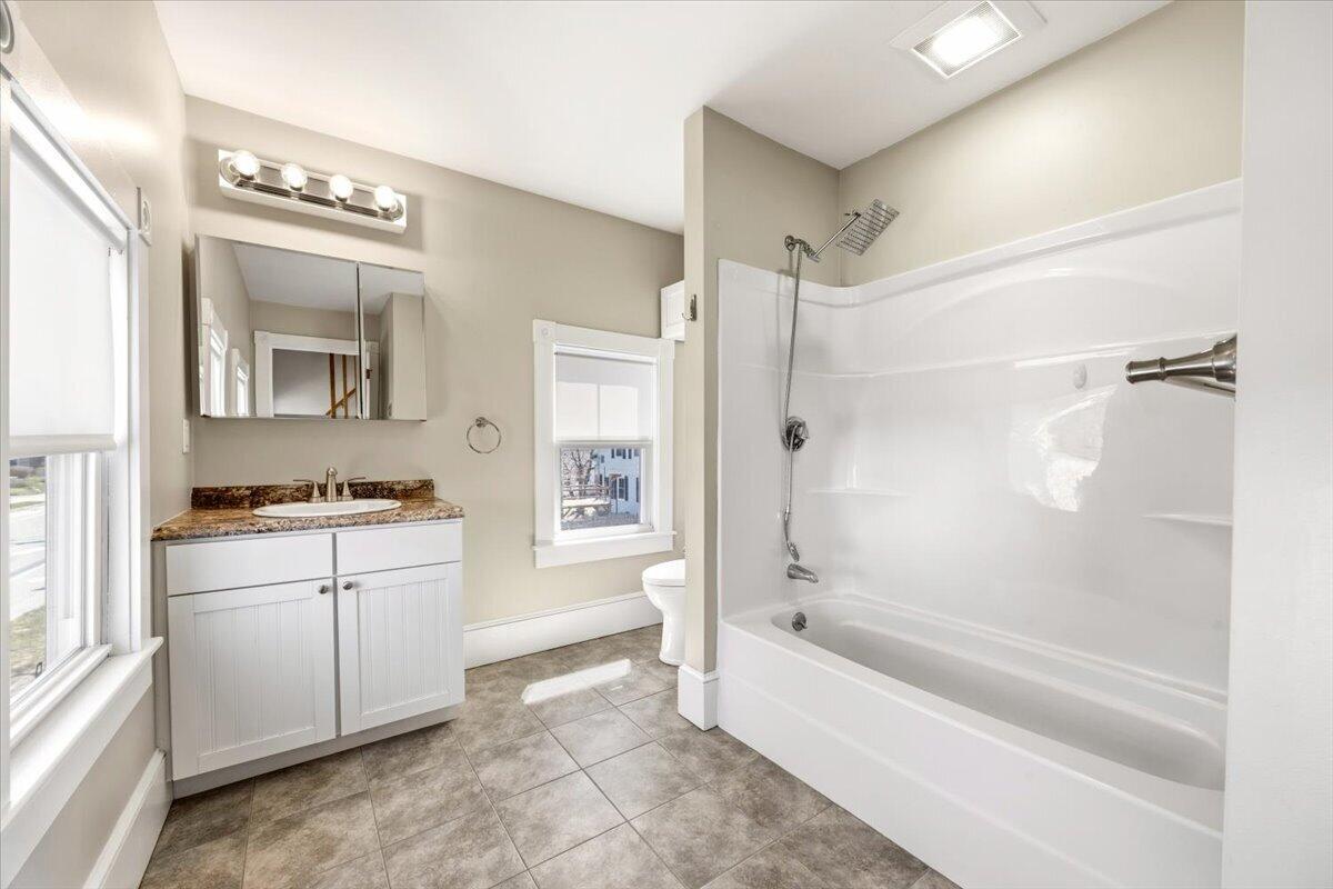 60 North Street Saco, ME 04072 - Photo 21 of 40 21