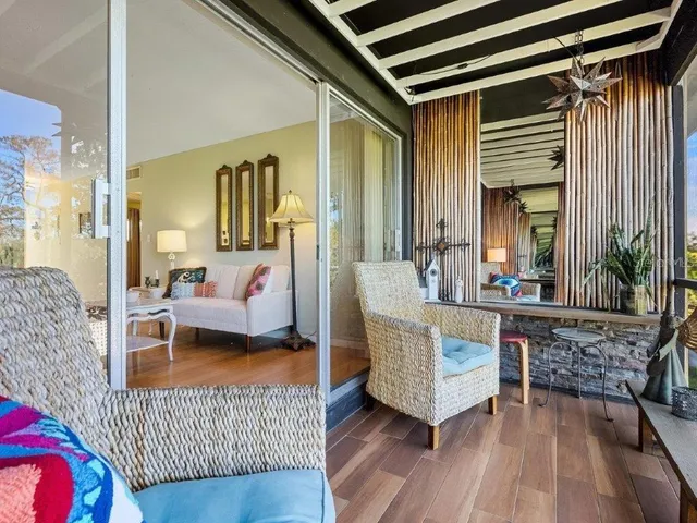 $139,000 | 2155 Wood Street, Unit B17, Sarasota, FL 34237