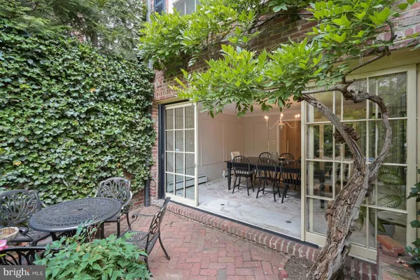 $1,645,000 | 2802 N Street Northwest, Washington, DC 20007