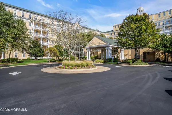 $9,500 | 700 Ocean Avenue, Unit G1, Spring Lake, NJ 07762