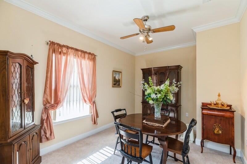 4647 Hermosa Road Crestview, FL 32539 - Photo 4 of 33 a dining room with furniture and window