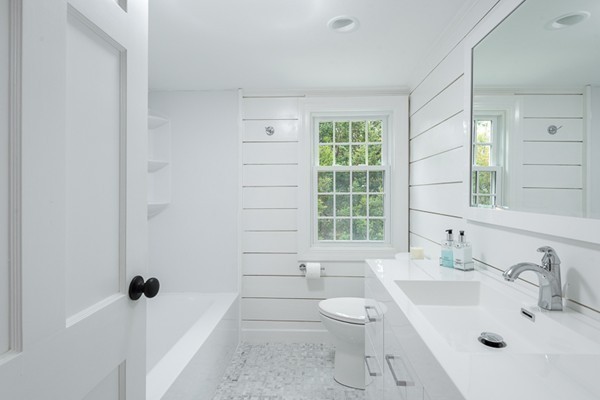 85 R Summer Street Hingham, MA 02043 - Photo 15 of 22 Gallery Image 15