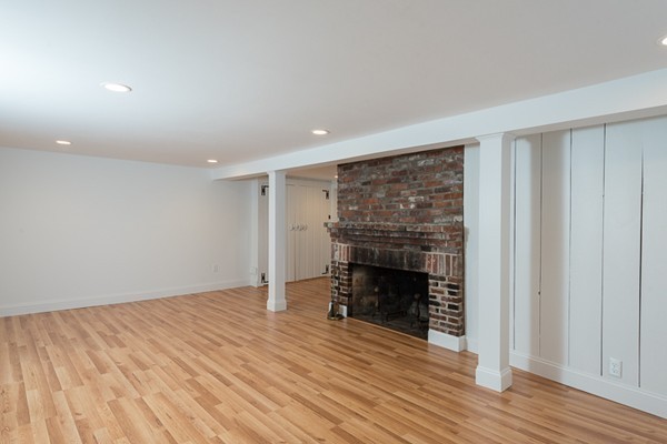 85 R Summer Street Hingham, MA 02043 - Photo 21 of 22 Gallery Image 21