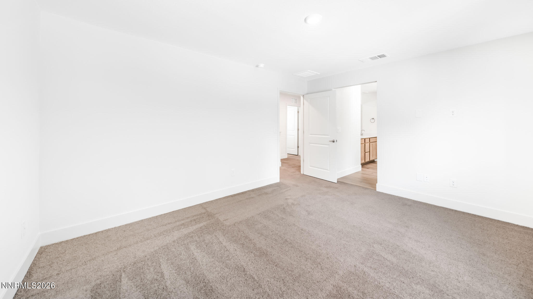 1163 Arrastra Road Reno, NV 89512 - Photo 15 of 29 Primary Bedroom
