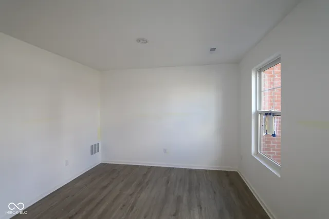 $294,990 | 4501 Yellowwood Avenue, Brownsburg, IN 46112