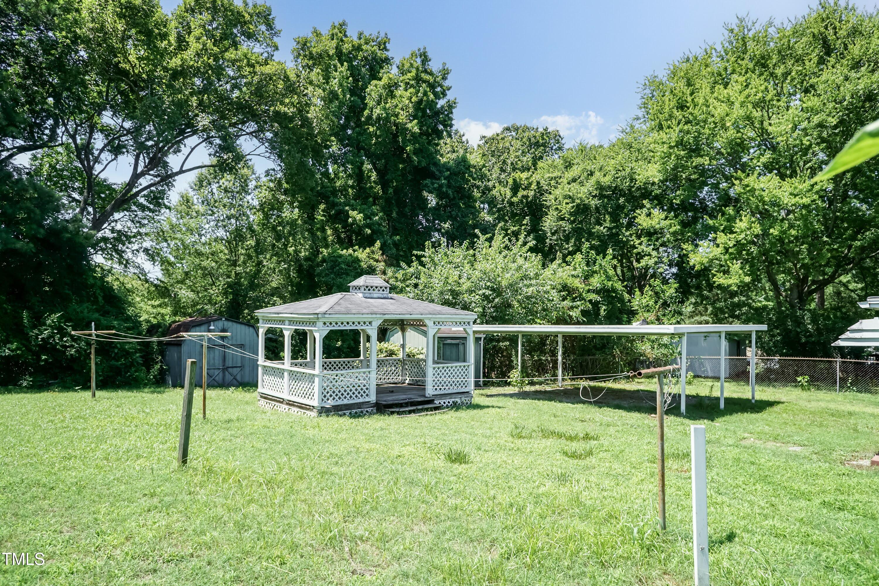 310 Spring Street Durham, NC 27703 - Photo 13 of 43 Back Yard 02