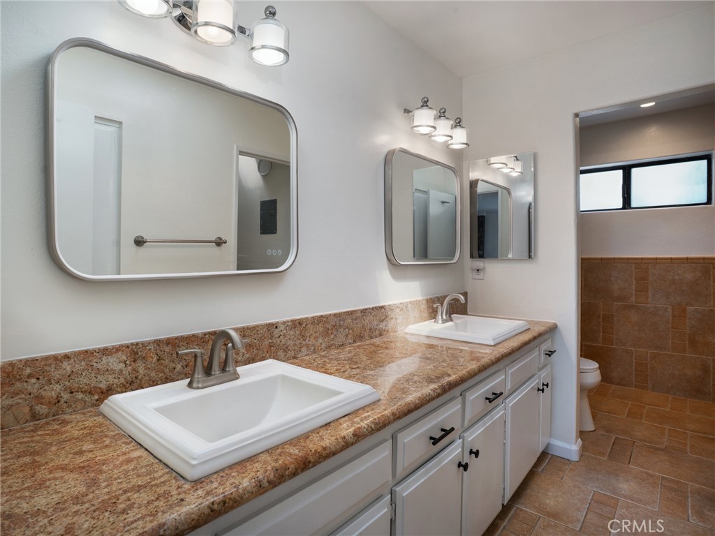 355 Pershing Drive, Unit B Playa del Rey, CA 90293 - Photo 32 of 42